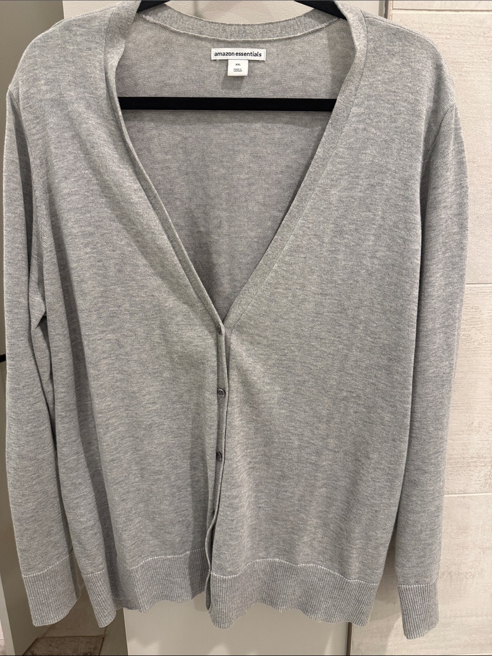 Amazon Essentials Gray V-Neck Button Front Cardigan